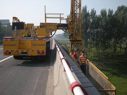 橋梁加固施工過(guò)程