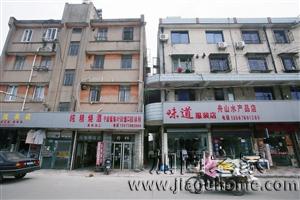 寧波高新區(qū)兩棟樓快貼一起了，地基加固能解決問題嗎？