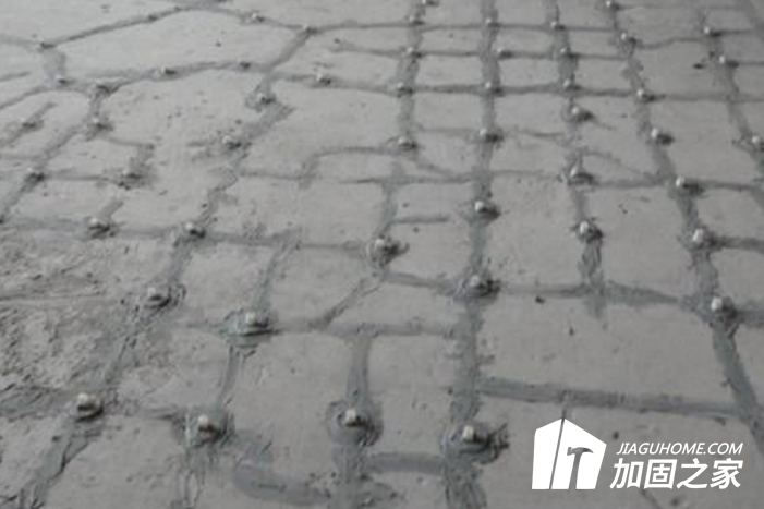 老廠房泵房地基下沉，做地基注漿加固多少錢?