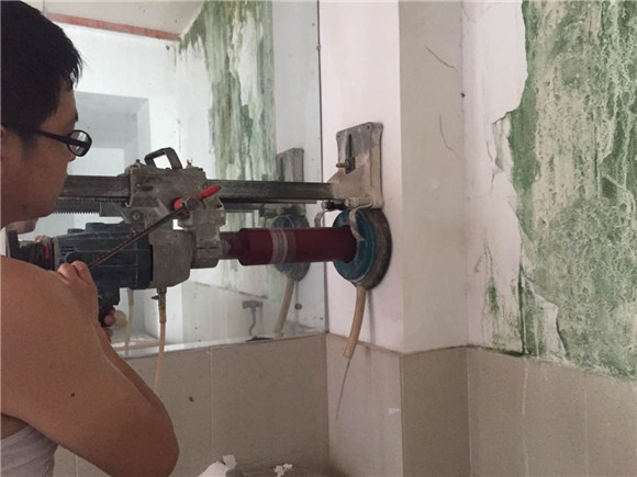 1535350958639660.jpg 1060074407.jpg