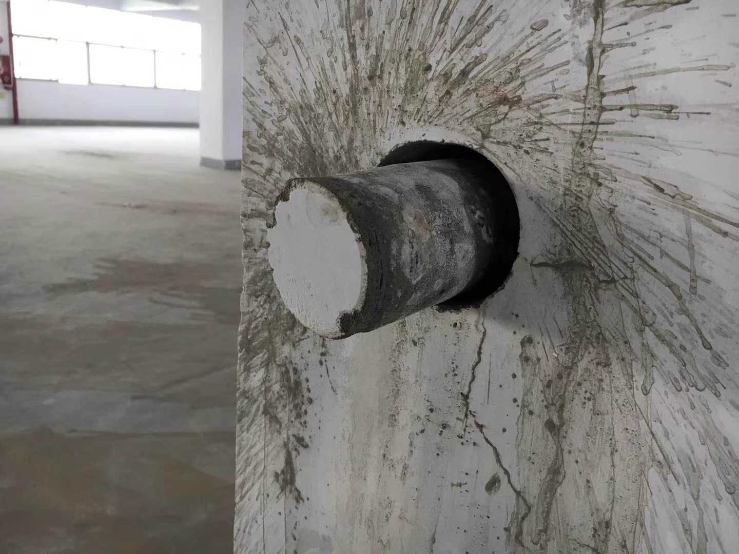 1540956573913260.jpg 103343732205323155.jpg