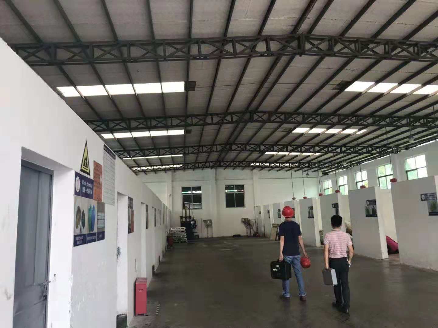 1541505086821423.jpg 677355369134926182.jpg