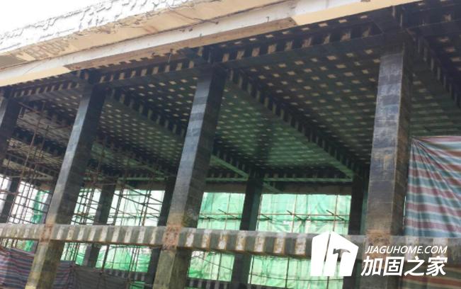 建筑物加固補強時，需要注意哪些因素?