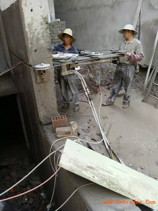 1557929385951434.jpg 13-38-27-96-1124713.jpg