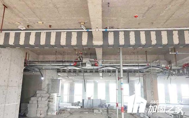 粘鋼膠對(duì)粘鋼加固來說至關(guān)重要