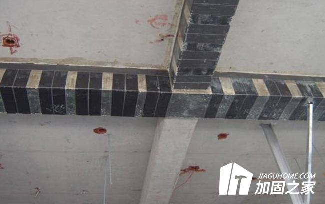 在結構加固補強中，如何保證結構穩(wěn)定的?