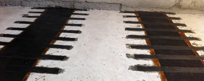 粘碳纖維布施工可否不用底膠，只用面膠?