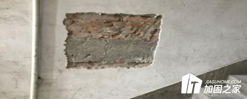 對被鑒定為危險房屋的，一般可分為以下四類進行處理