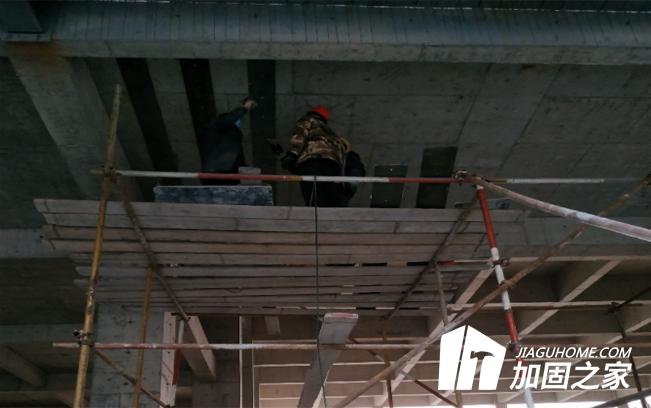 建筑施工中的粘鋼加固的作用