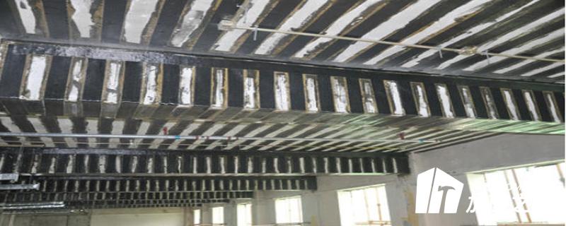 梁粘貼纖維復(fù)合材加固技術(shù)的缺點(diǎn)