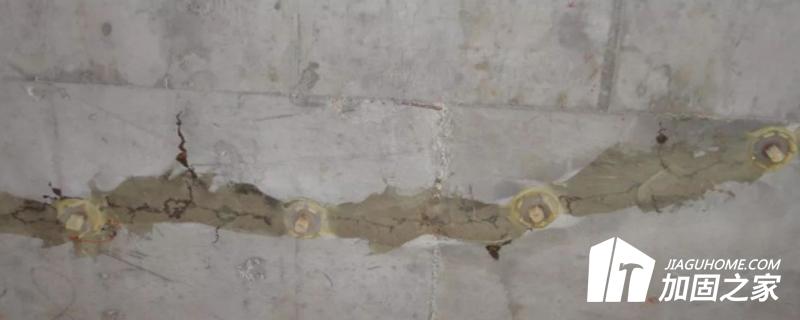 不合格水泥導(dǎo)致的破壞性裂縫的處理方法