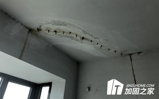 樓上漏水，樓下業(yè)主怎么辦?