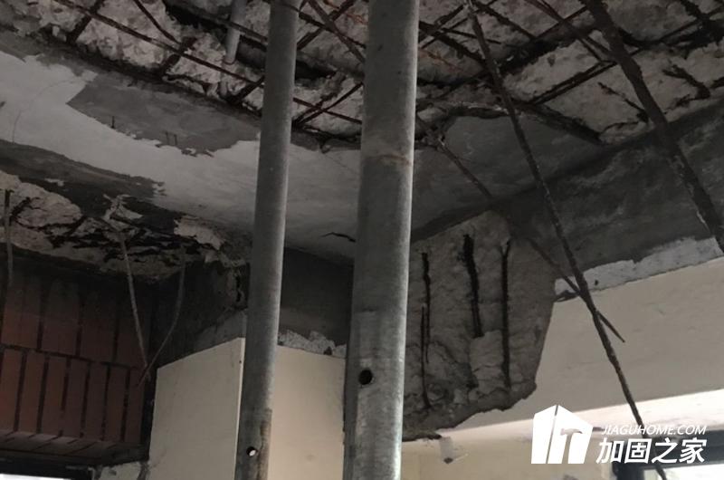 根據(jù)建筑場(chǎng)地條件和基礎(chǔ)類型來進(jìn)行抗震鑒定工作