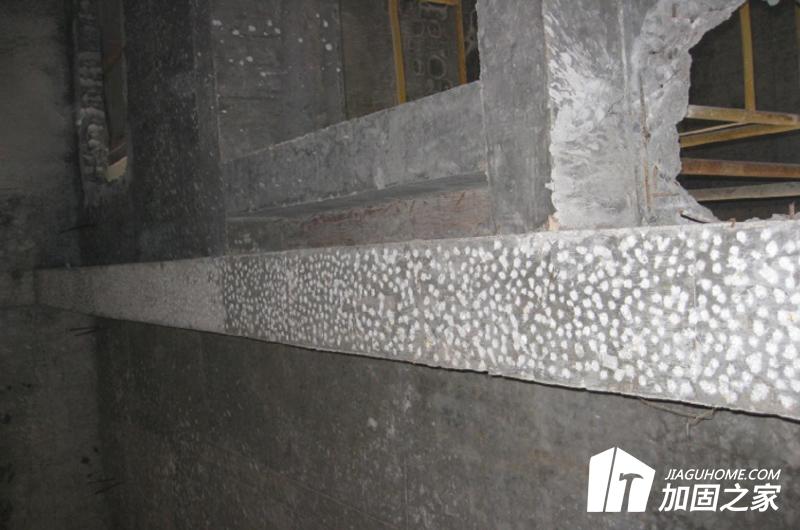 混凝土構件增大截面加固技術