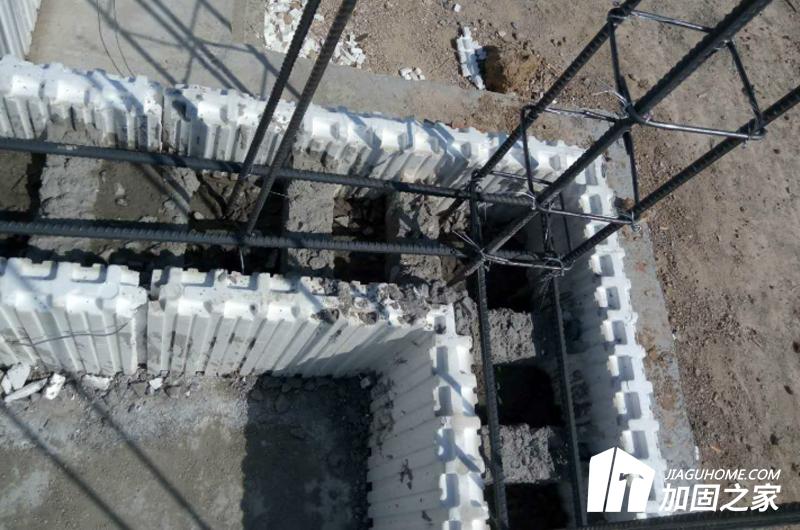 怎么處理房屋傾斜加固問(wèn)題?