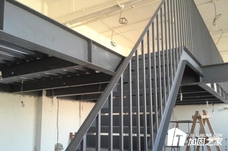 鋼結(jié)構(gòu)的特點(diǎn)