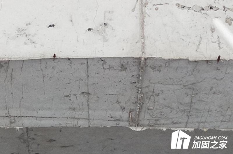 如何處理混凝土梁的裂縫?