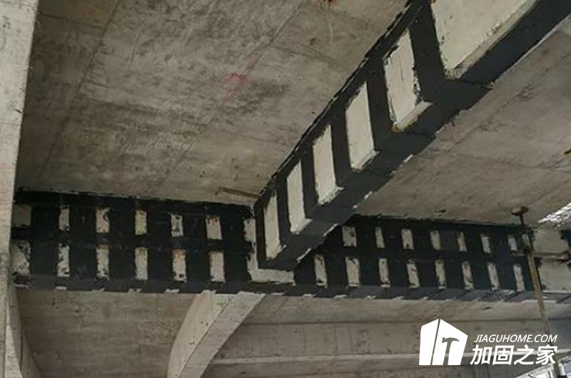 粘鋼加固混凝土構件外表處理