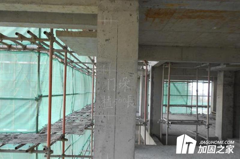 植筋作業(yè)時對植筋間距有什么要求？