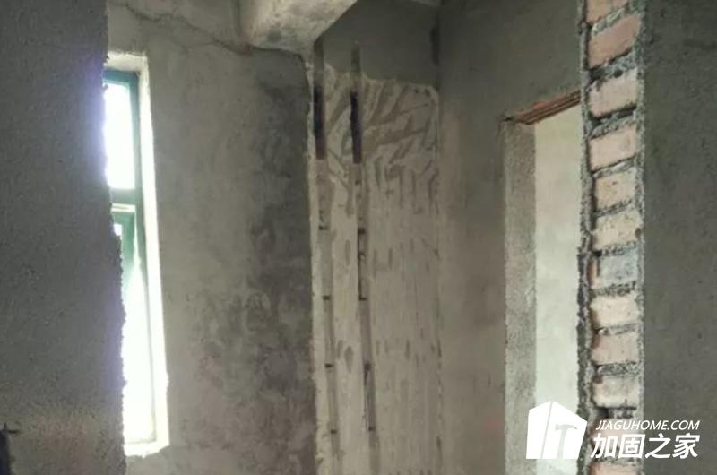 在房屋中容易倒塌的部位，可以選擇以下方法進(jìn)行加固。