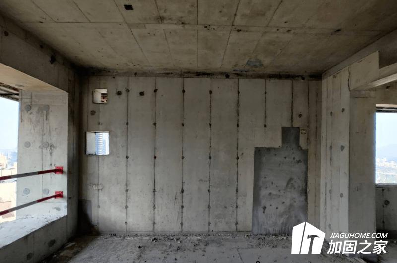 現(xiàn)場(chǎng)加固施工時(shí)運(yùn)用的加固材料是否適宜且優(yōu)勝?