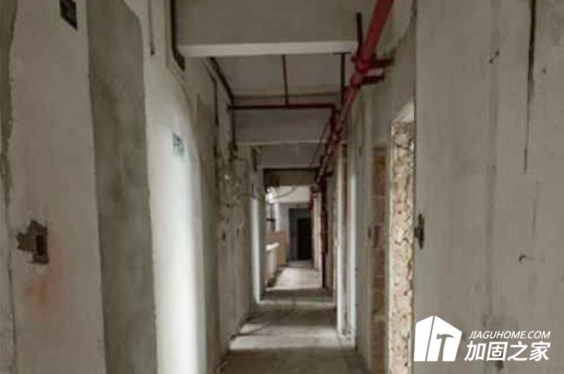 房屋結(jié)構(gòu)改變?yōu)槭裁葱枰龇课莅踩詸z測?