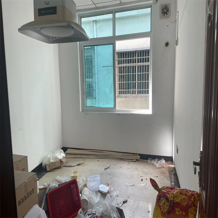 1723378915588740.jpg 5f3d8128b60acb35bb3277bc7126823.jpg