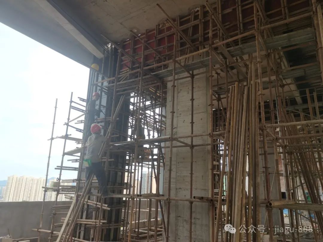 1748503236973877.jpg 640 (3).jpg