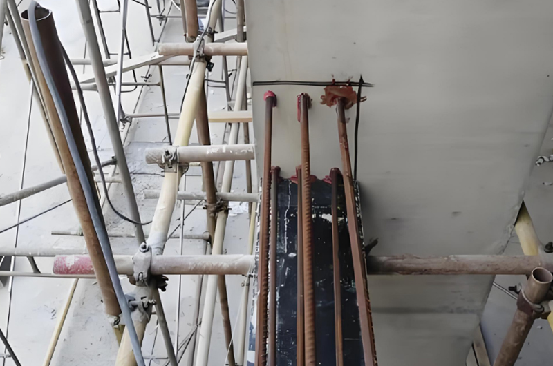 建筑結(jié)構(gòu)膠注膠的情況下有什么需要特別注意的?