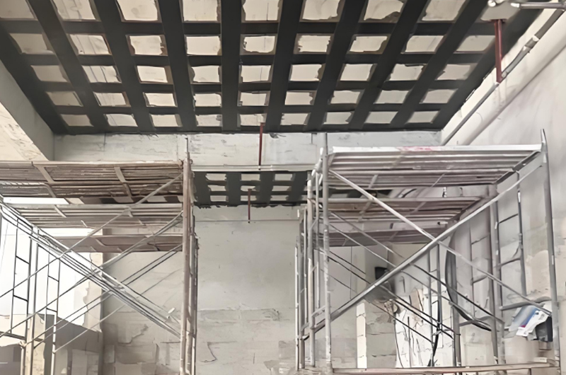 碳纖維修補(bǔ)裂縫加固方案