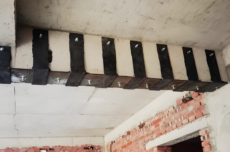 梁裂縫加固補強方案