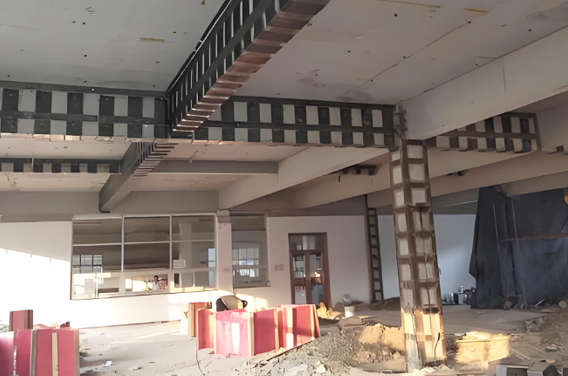 房屋結(jié)構(gòu)加固觀察結(jié)構(gòu)受損情況